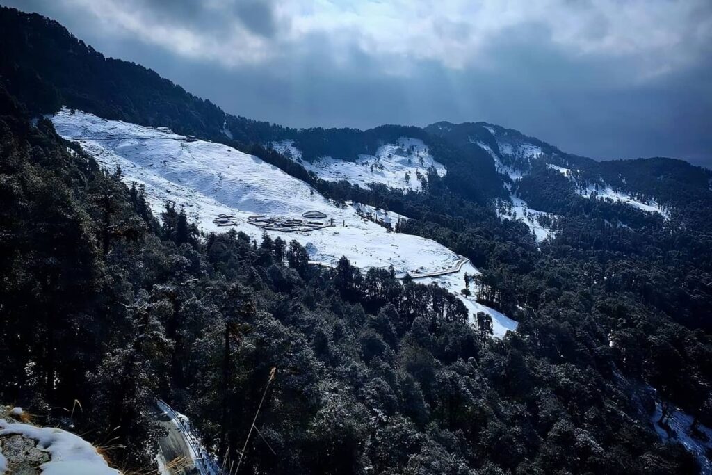Snow-capped mountains in Chopta, Uttarakhand